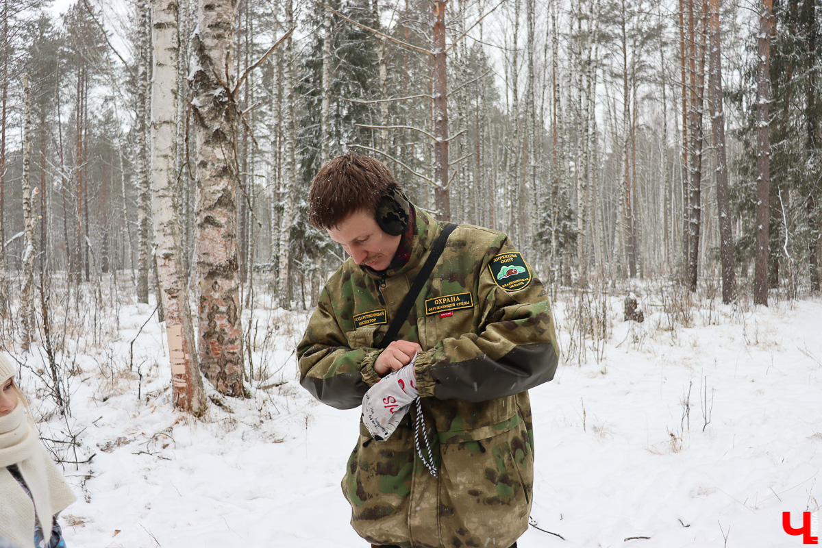 Вязниковский Турцентр устроил экскурсию к зубрам в Клязьминско-Лухском заказнике.