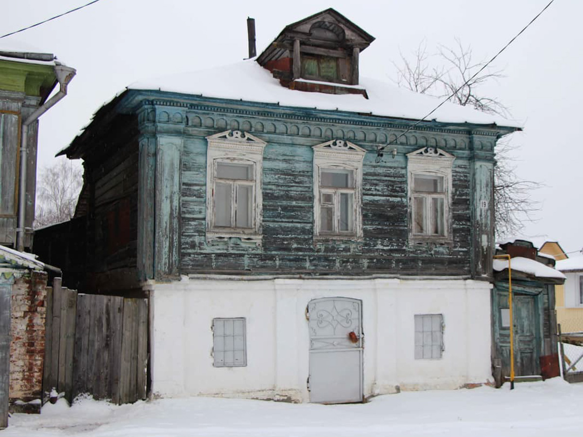 Учимся ходить в сталк по заброшкам с московскими тревел-блогерами. «Ultimate travel in Russia». Безопасность превыше всего!