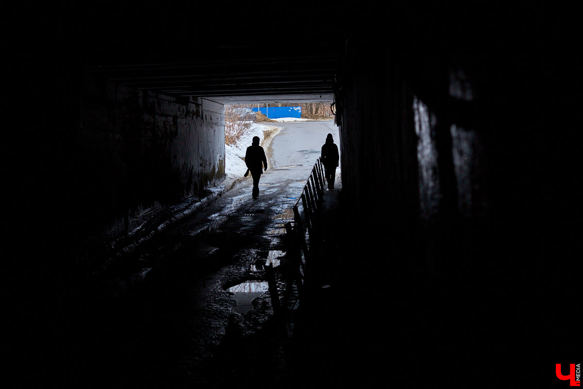 Этот спуск начинается от Большой Нижегородской и лежит вплоть до Клязьмы. Каким оно было — историческое прошлое «спиртовой артерии» города?