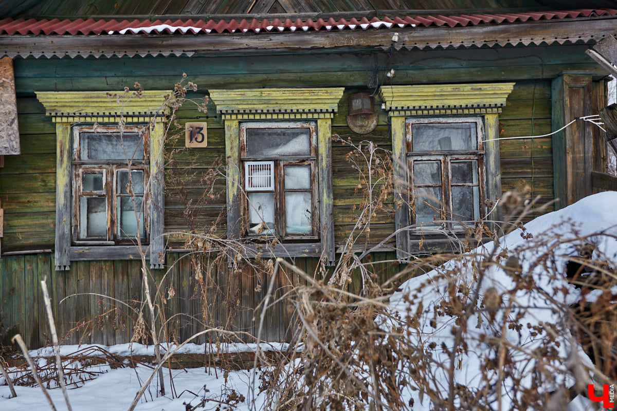 Этот спуск начинается от Большой Нижегородской и лежит вплоть до Клязьмы. Каким оно было — историческое прошлое «спиртовой артерии» города?