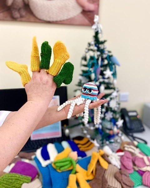 Клуб «28 петель». Чем именно там занимаются? Что за хорошие дела делают? Выяснили в интервью с координатором проекта Оксаной Митрофановой.