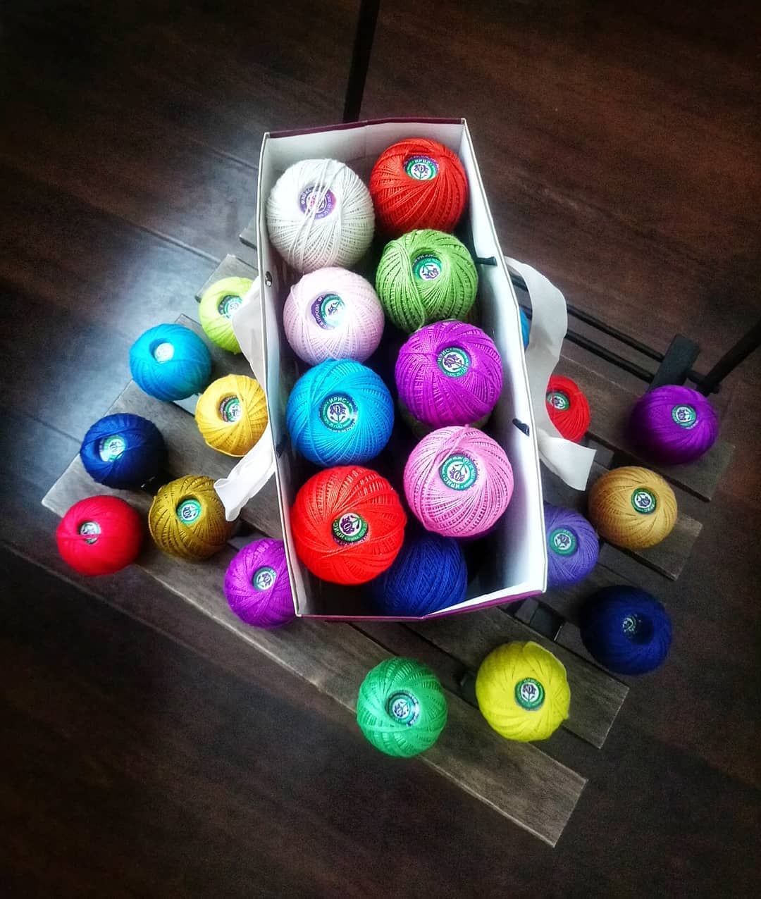 Клуб «28 петель». Чем именно там занимаются? Что за хорошие дела делают? Выяснили в интервью с координатором проекта Оксаной Митрофановой.