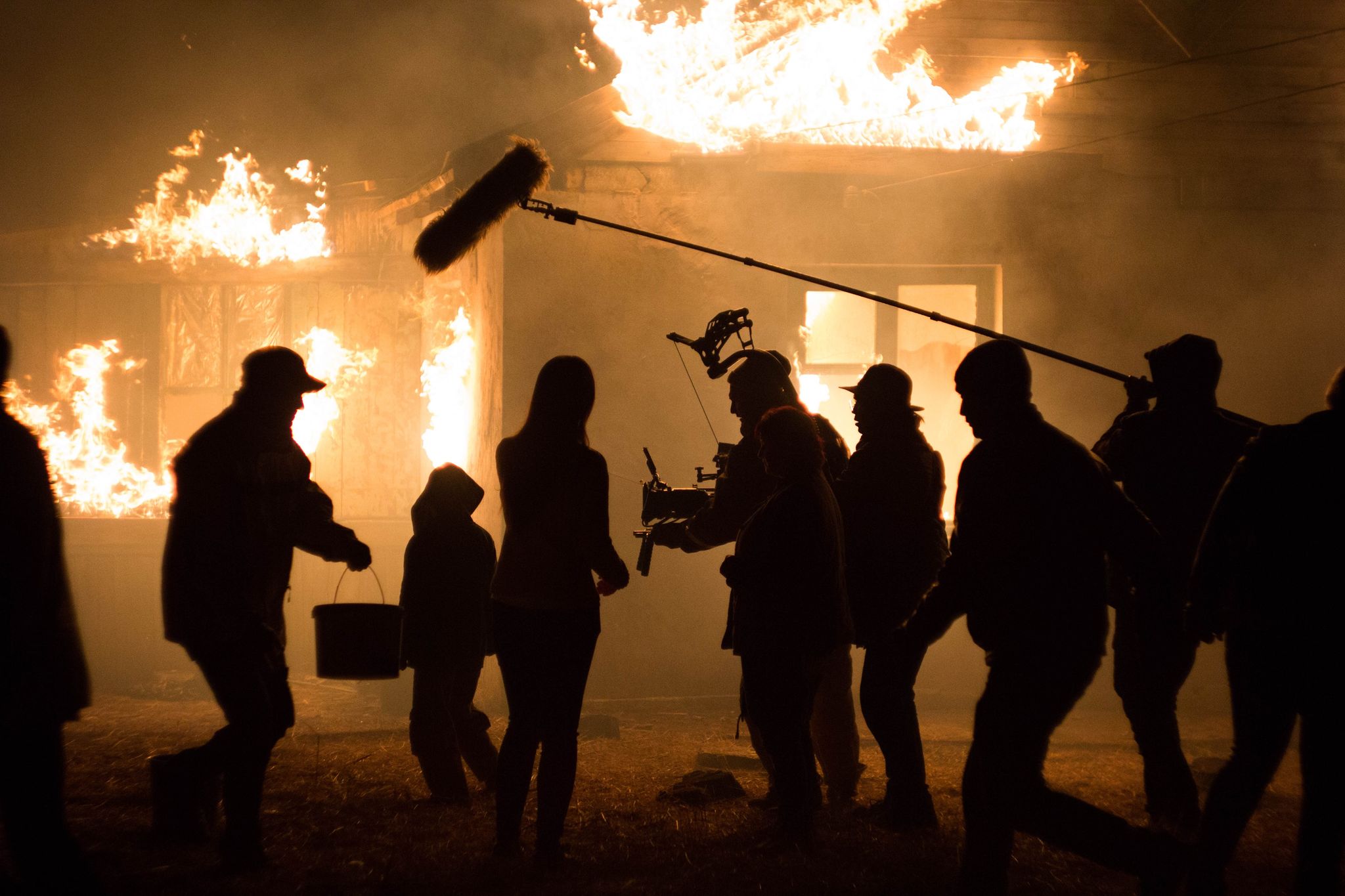 Серафима Головченко — сценаристка, отучившаяся во ВГИКе и там же создавшая свои первые работы. Сейчас девушка признана на уровне международных фестивалей, а сценарий дебюта «Чупакабра» выиграл питчинг Министерства культуры РФ и стал победителем четвертой сценарной премии «СЛОВО» имени Валентина Черных.