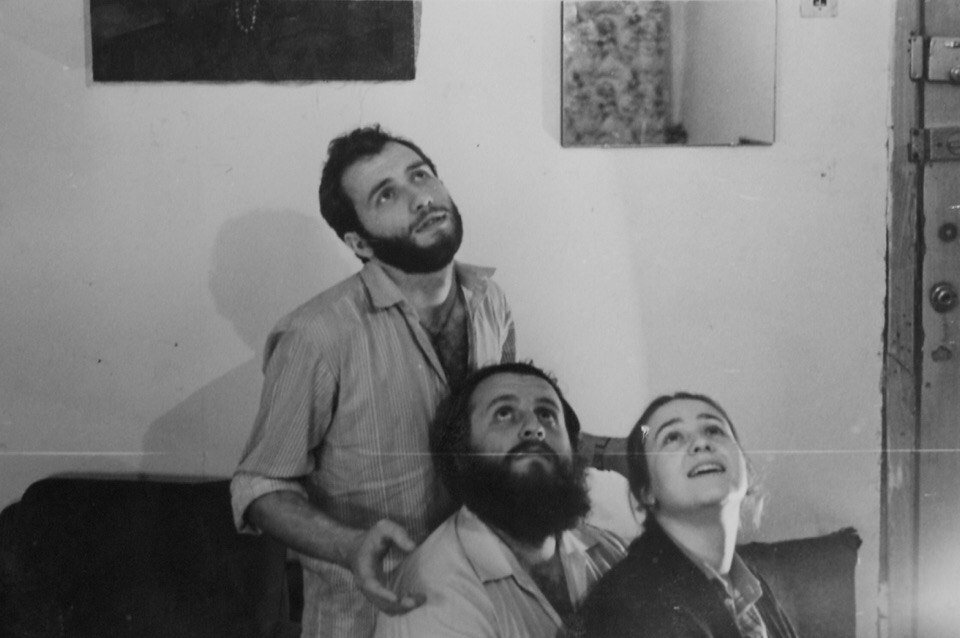 Серафима Головченко — сценаристка, отучившаяся во ВГИКе и там же создавшая свои первые работы. Сейчас девушка признана на уровне международных фестивалей, а сценарий дебюта «Чупакабра» выиграл питчинг Министерства культуры РФ и стал победителем четвертой сценарной премии «СЛОВО» имени Валентина Черных.