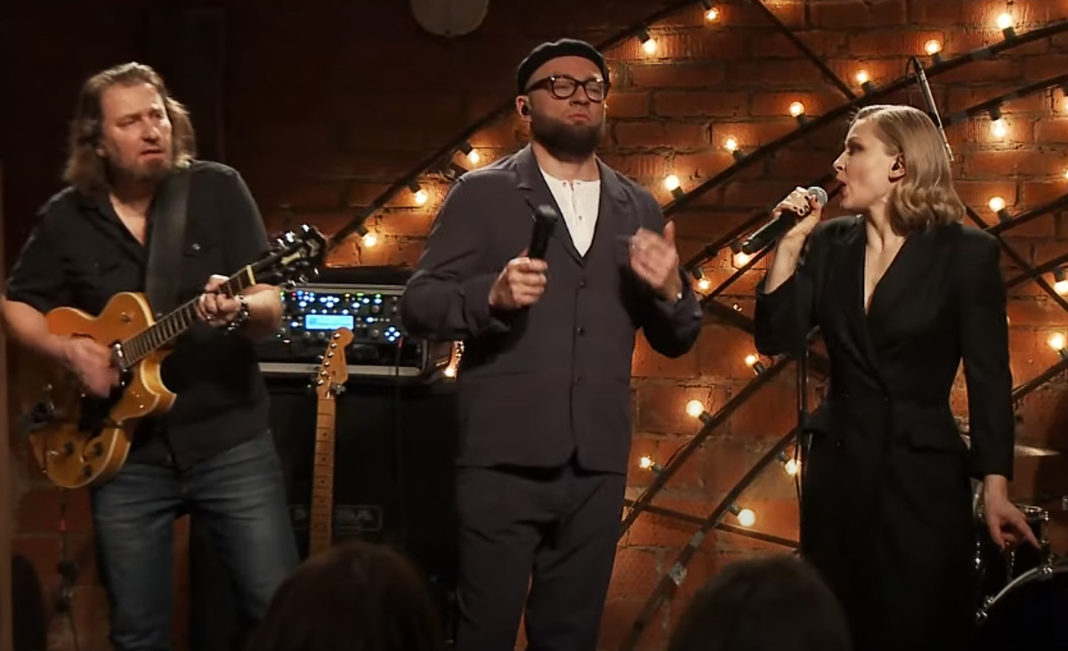 В эти выходные вышел очередной выпуск программы «Квартирник НТВ у Маргулиса», где «Рекорд Оркестр» смог показать себя с новой стороны.