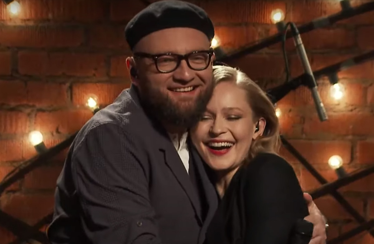 В эти выходные вышел очередной выпуск программы «Квартирник НТВ у Маргулиса», где «Рекорд Оркестр» смог показать себя с новой стороны.