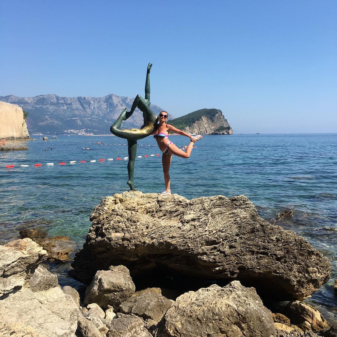 Обратим внимание на тренд голодания и челлендж а-ля «неделя на воде»: безопасно и эффективно ли? Опыт двух девушек и мнение эксперта — в помощь!