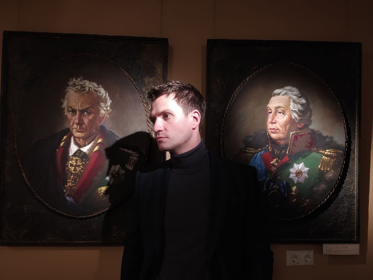 Багратион — новый герой проекта «Имя. Символ 33». Как удалось передать всю эпичность батальных сцен и что в работе над фильмом было самым трудным — рассказали авторы.