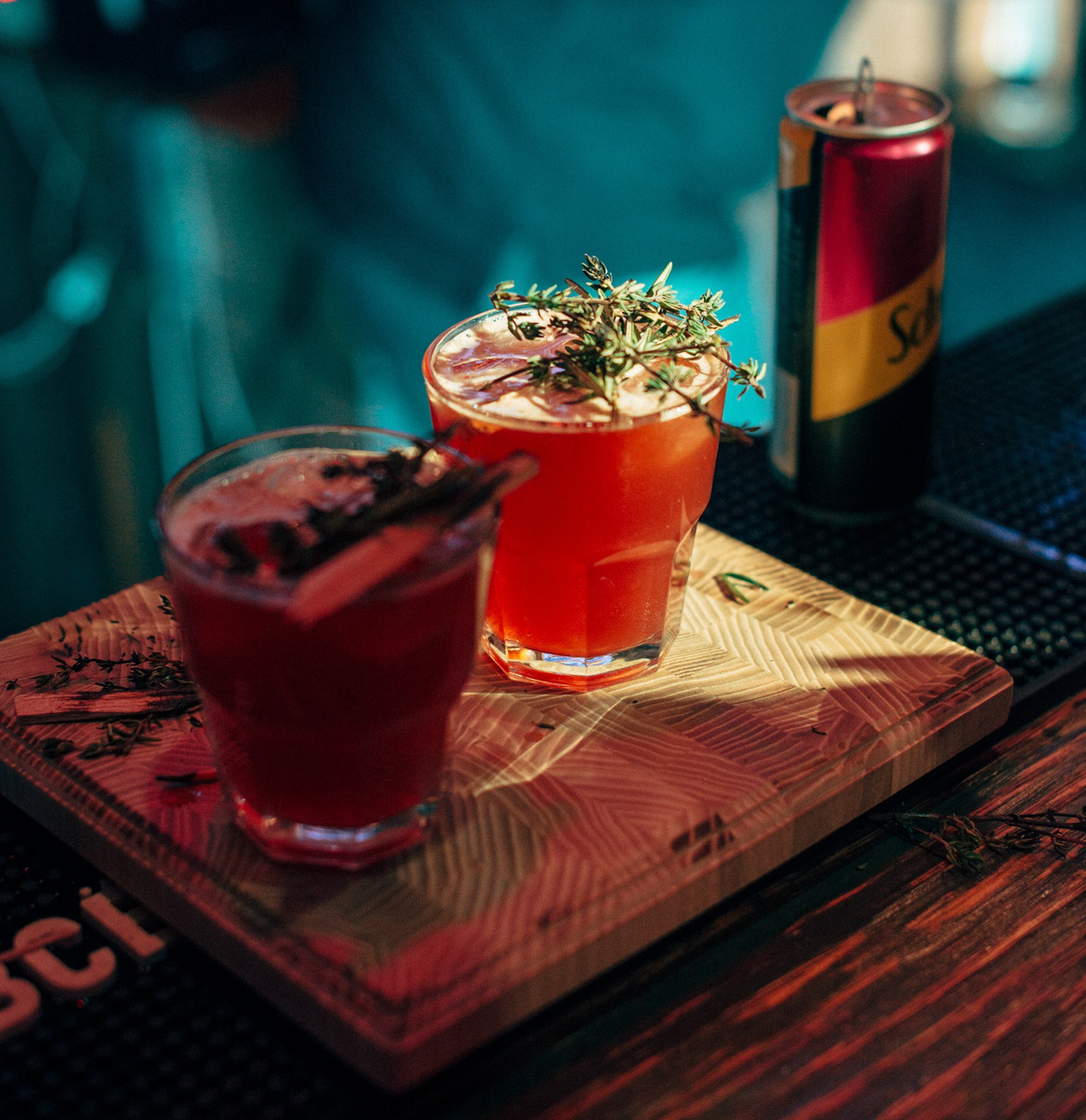 Уже третий год подряд владимирцы становятся свидетелями грандиозной битвы барменов.