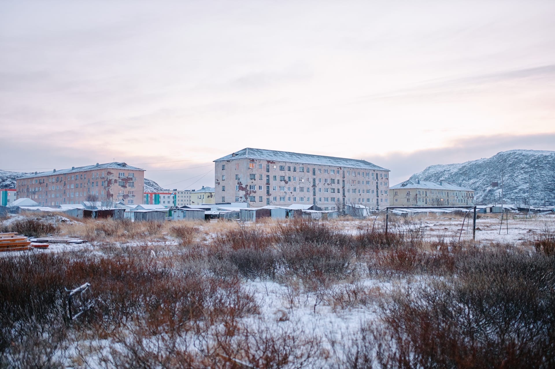 Зимой кто-то мечтает о теплых островах, а кто-то отважно отправляется на охоту за северным сиянием. Самые морозостойкие владимирцы пошли по второму пути. И вот какие поездки у них получились.