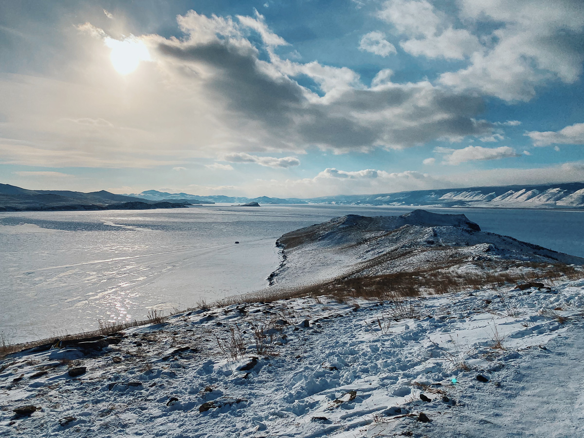 Зимой кто-то мечтает о теплых островах, а кто-то отважно отправляется на охоту за северным сиянием. Самые морозостойкие владимирцы пошли по второму пути. И вот какие поездки у них получились.