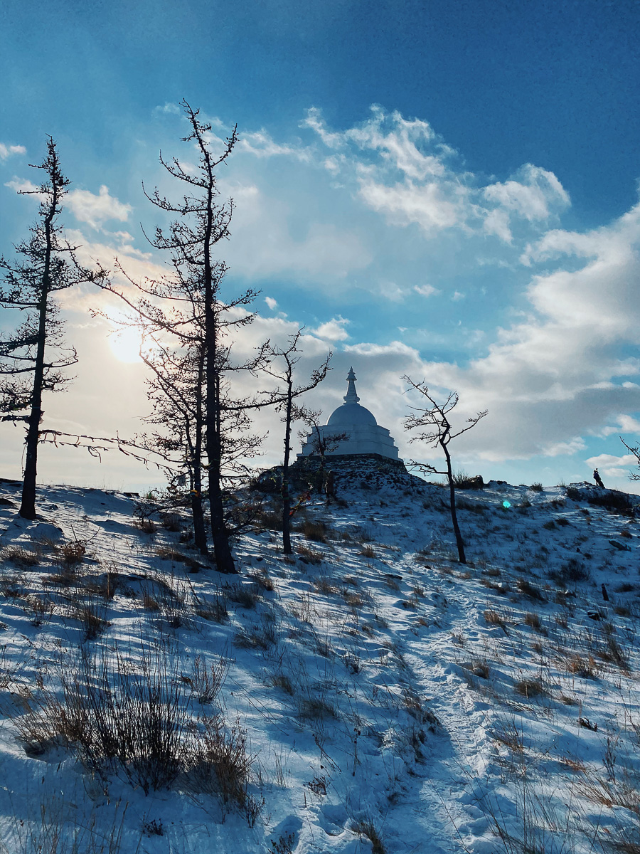 Зимой кто-то мечтает о теплых островах, а кто-то отважно отправляется на охоту за северным сиянием. Самые морозостойкие владимирцы пошли по второму пути. И вот какие поездки у них получились.