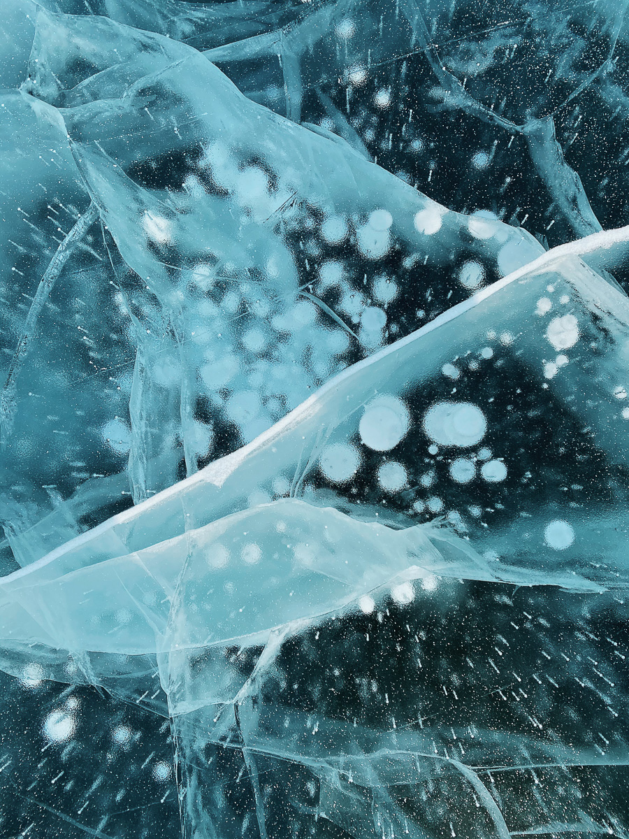 Зимой кто-то мечтает о теплых островах, а кто-то отважно отправляется на охоту за северным сиянием. Самые морозостойкие владимирцы пошли по второму пути. И вот какие поездки у них получились.