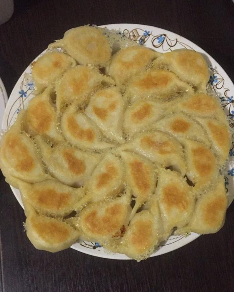 Вопреки пандемии русские и китайцы отмечают во Владимире восточный Новый год с апельсинами и фонариками.