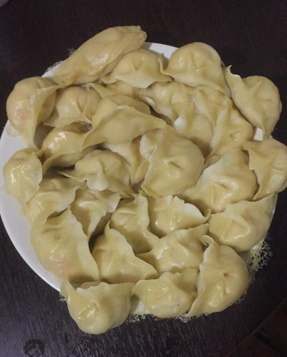 Вопреки пандемии русские и китайцы отмечают во Владимире восточный Новый год с апельсинами и фонариками.