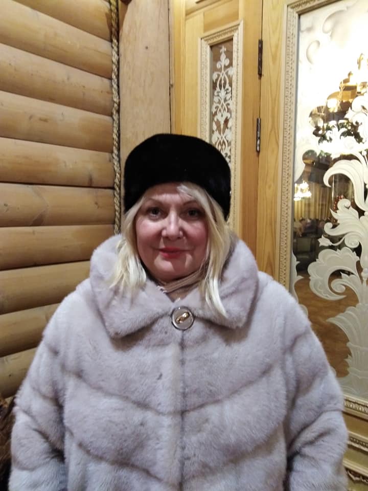 Вопреки пандемии русские и китайцы отмечают во Владимире восточный Новый год с апельсинами и фонариками.