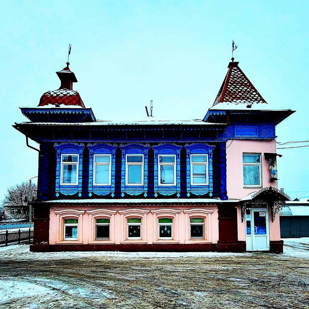 Светлана Анохина прокачивает итальянский с пользой для себя и читателей. Она рассказывает о путешествиях и делится лайфхаками для туристов. Например, недавно Светлана поведала о своих впечатлениях от Гороховца и Вязников.