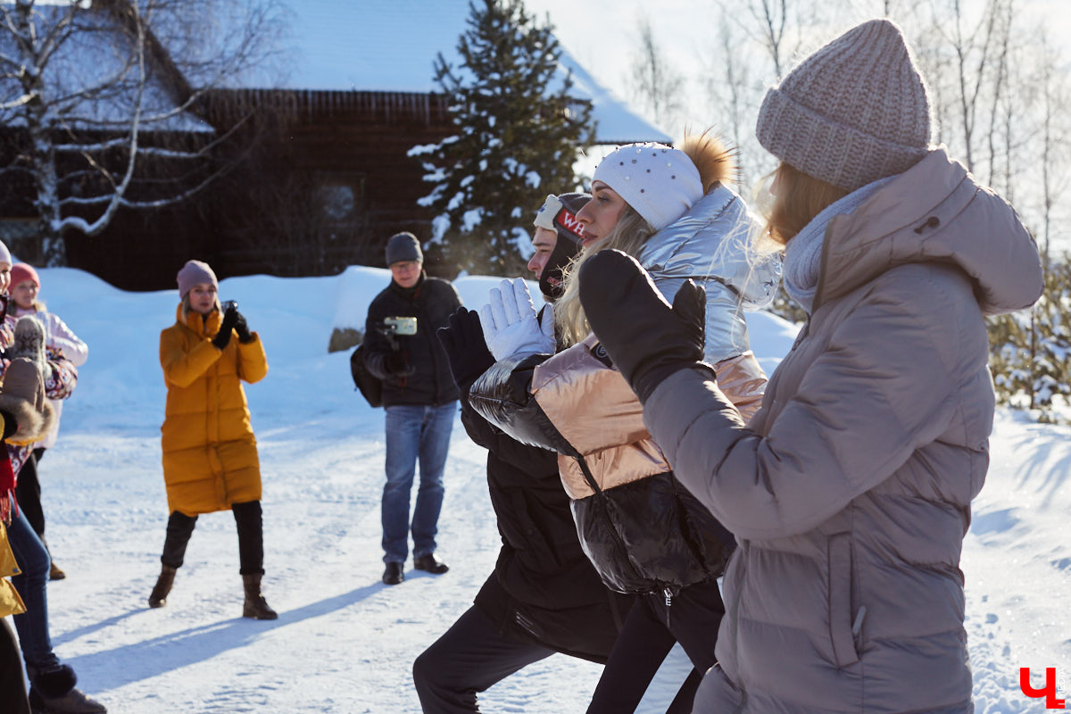 Алёна Хмельницкая, Оксана Фёдорова и другие медийные персоны успешно худели по ее методике. И вот уже тренер по дыхательной гимнастике Марина Корпан открывает своим мастер-классом марафон «Русский дух» в «Горячих ключах». Ну как такое можно было пропустить?