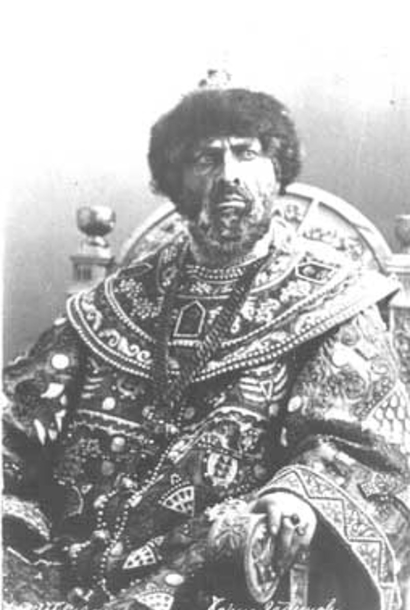 Пара строк из архивной справки могут стать началом увлекательной истории. Так и случилось с рассказом о том, как Федор Шаляпин связан с Владимирской губернией.