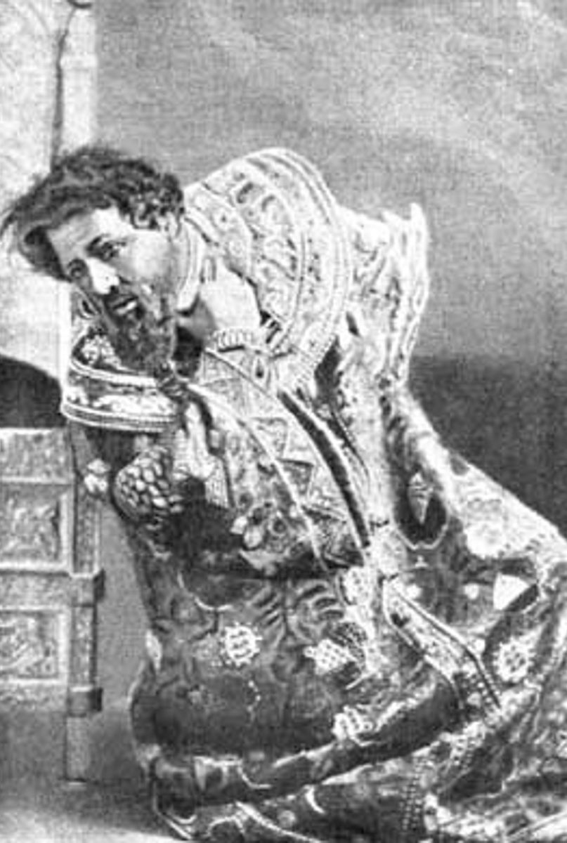 Пара строк из архивной справки могут стать началом увлекательной истории. Так и случилось с рассказом о том, как Федор Шаляпин связан с Владимирской губернией.