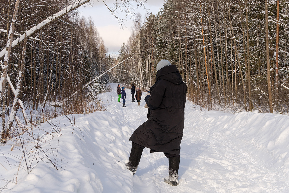 У аномальных мест Владимирской области появилась звуковая карта. Чтобы соединить актуальное искусство и мифологию края, современная художница Ульяна Подкорытова отправилась в исследовательскую экспедицию. И мы вместе с ней.