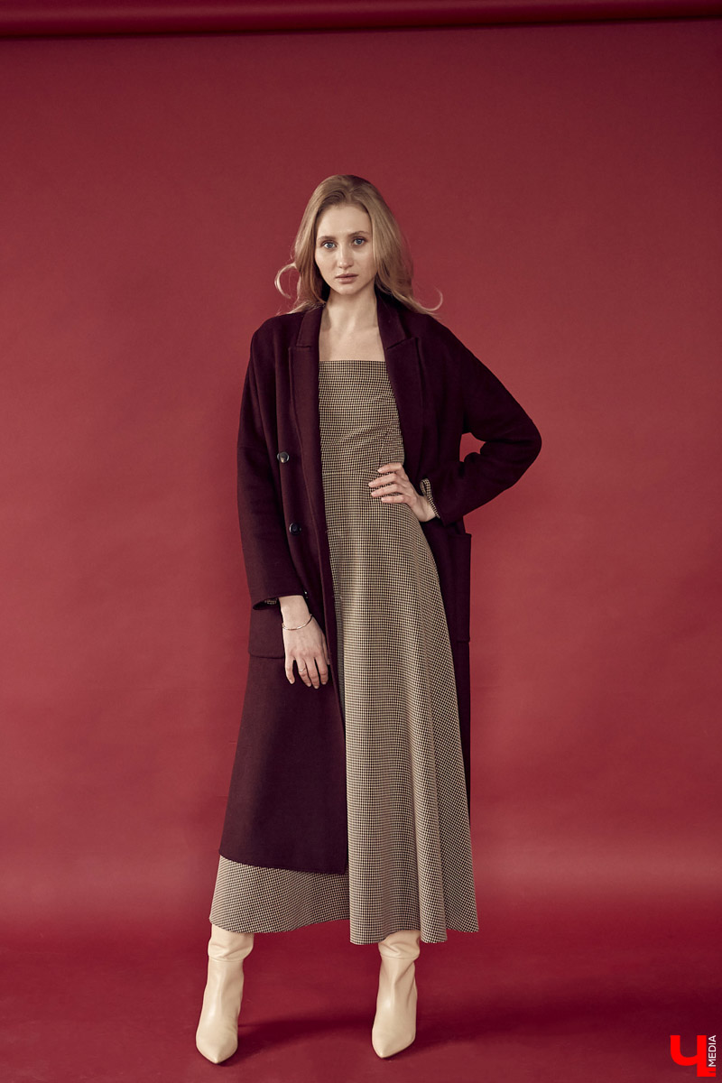 Молодая мама, в прошлом модель, Екатерина Карасёва поведала нам об эскизах для своей одежды и выборе между «универсальным» и «женственным».