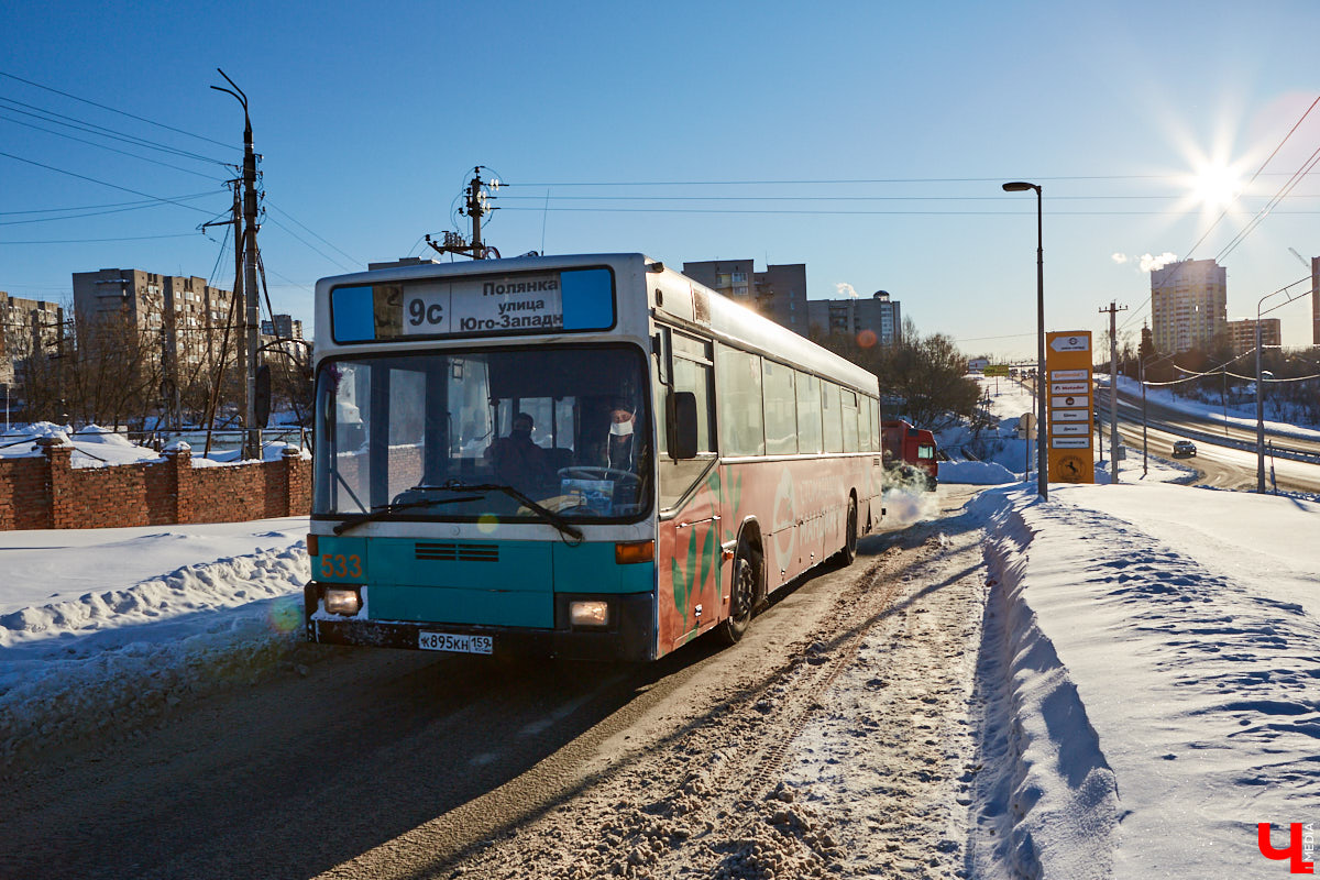 На Пекинке новая схема движения спровоцировала новые пробки. Как будут решать проблемы? И что там Рпенский проезд? Подготовили обзор животрепещущих дорожных историй.