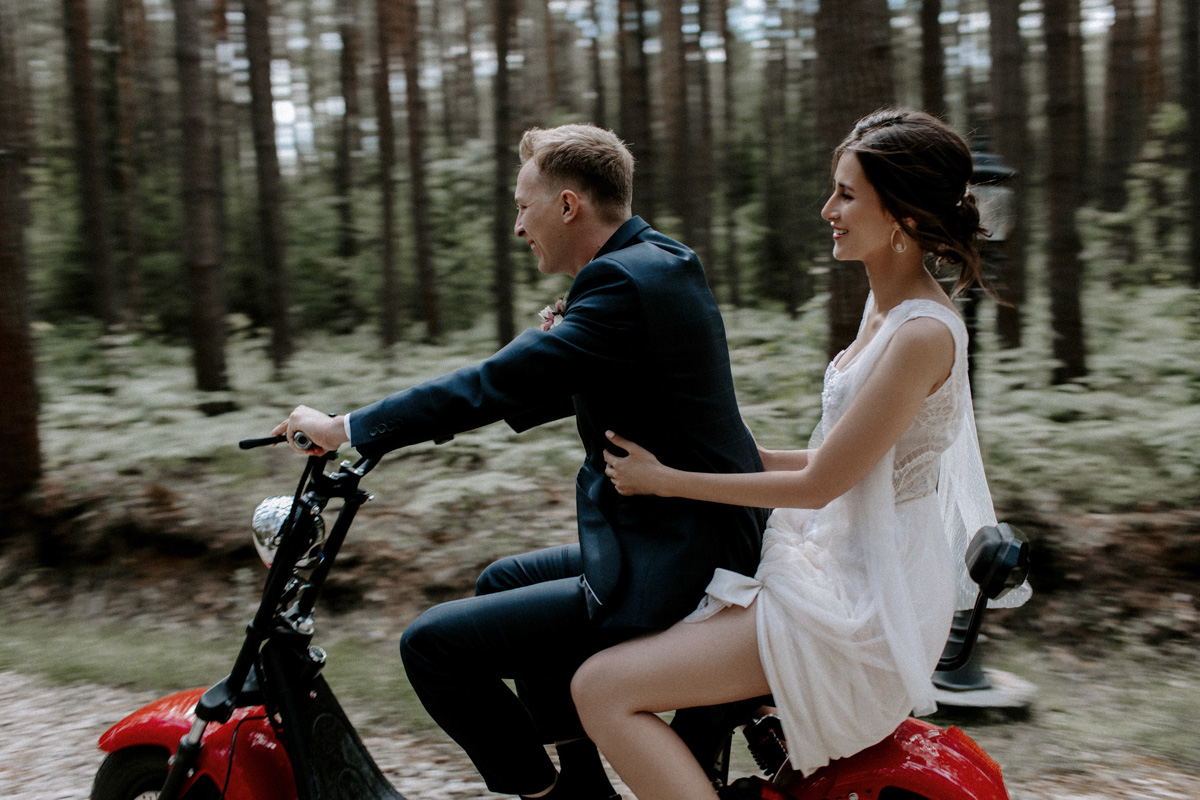 Когда начинать готовиться к свадьбе и какие первые 10 шагов нужно сделать? Советы эксперта помогут вам разобраться в этих непростых вопросах.