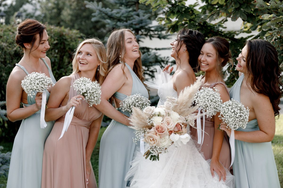 Когда начинать готовиться к свадьбе и какие первые 10 шагов нужно сделать? Советы эксперта помогут вам разобраться в этих непростых вопросах.