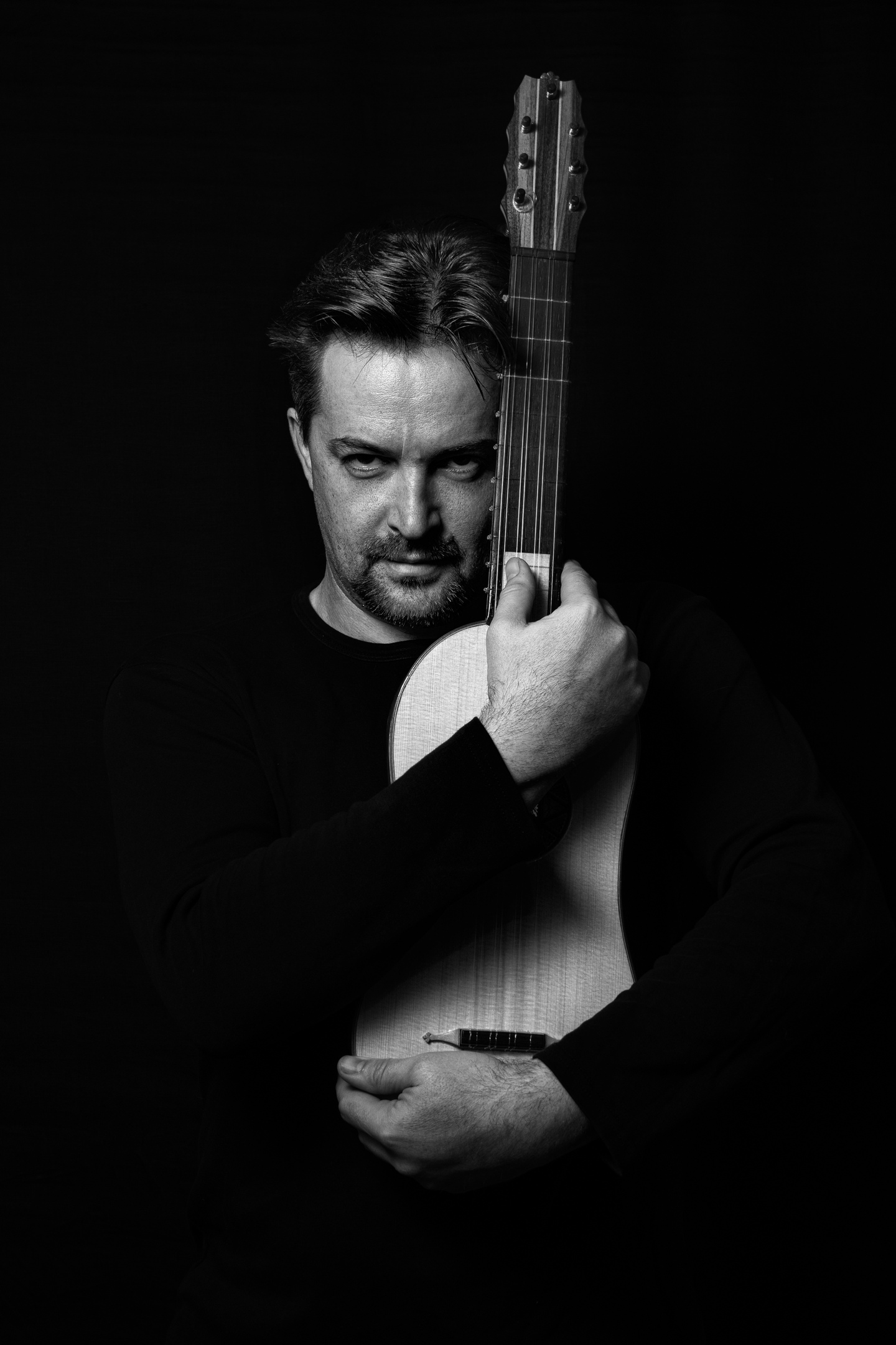 В предпраздничном плейлисте «Ключ-Медиа» собрал шестерых исполнителей, работающих в самых разных жанрах - от поп-музыки до классики. Пополняем плейлисты!