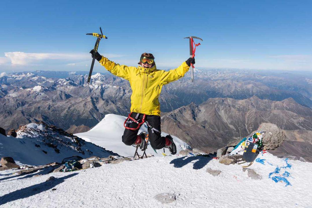 Поехать на отдых - это круто, а организовать его другим - круто вдвойне. Владимирцы, о которых мы сегодня расскажем, устраивают необычные туры уже не первый год. И каждый раз это что-нибудь этакое!