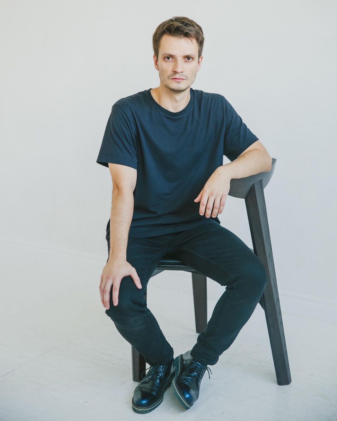 Пора познакомиться с миром поближе, рассудила редакция «Ключ-Медиа» и решилась на новую рубрику. Проект, в котором представителям разных профессий будут задавать не самые скромные вопросы