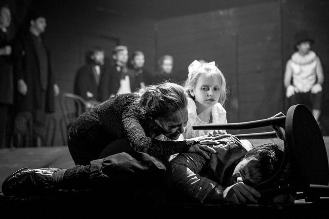 Пора познакомиться с миром поближе, рассудила редакция «Ключ-Медиа» и решилась на новую рубрику. Проект, в котором представителям разных профессий будут задавать не самые скромные вопросы