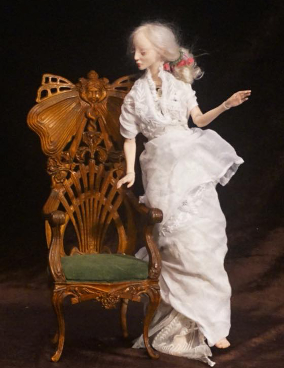 Мебель для кукольных домиков: от детской мечты до искусства миниатюры.