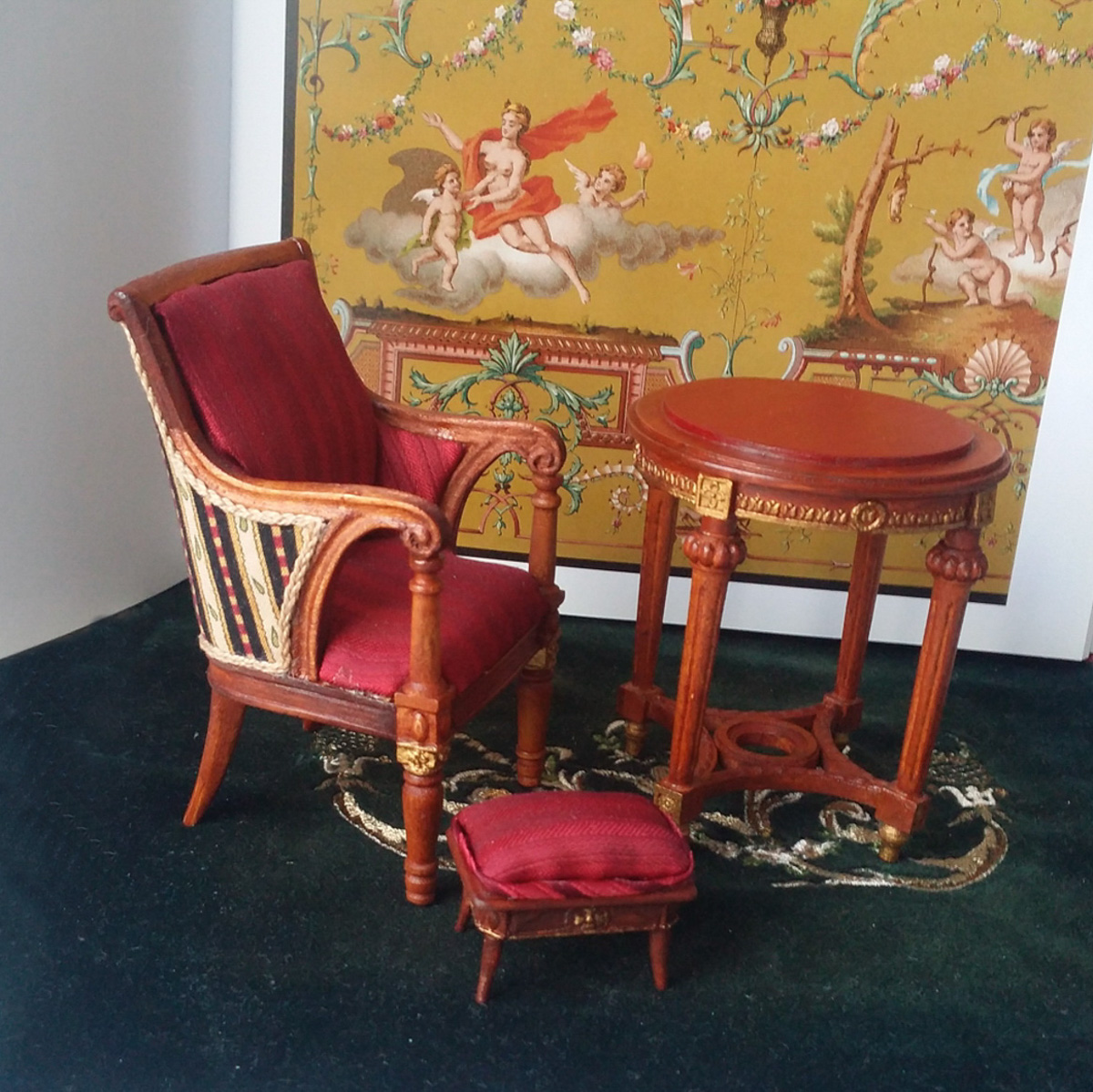 Мебель для кукольных домиков: от детской мечты до искусства миниатюры.