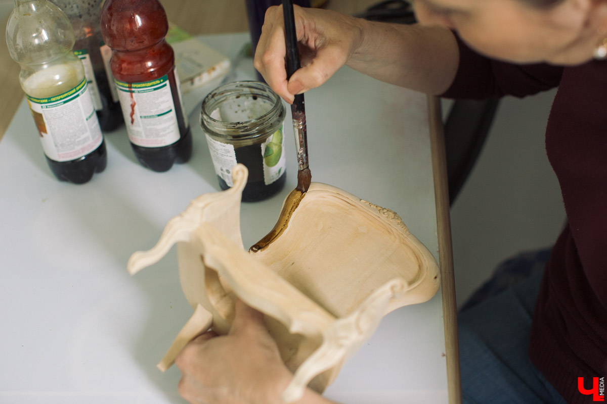 Мебель для кукольных домиков: от детской мечты до искусства миниатюры.