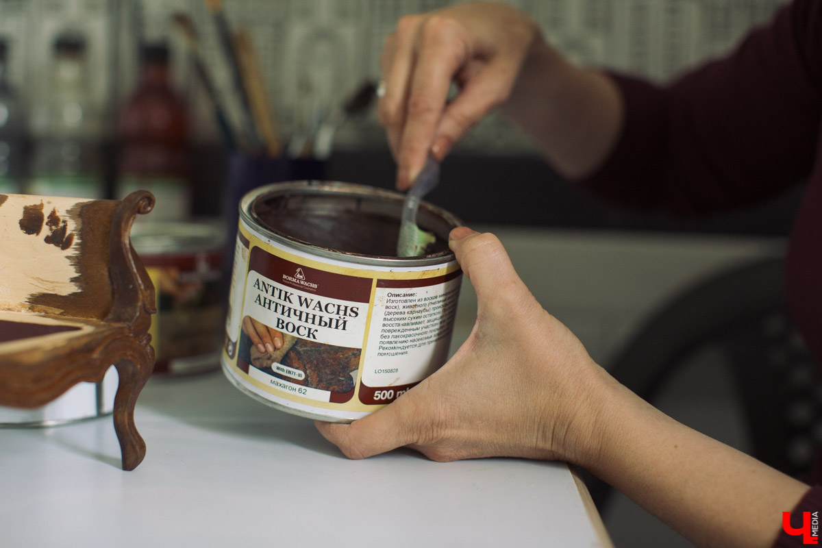 Мебель для кукольных домиков: от детской мечты до искусства миниатюры.