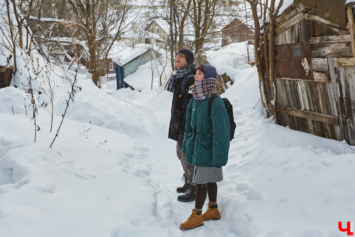 Прогулялись с экскурсоводом Владимиром Новиковым по местам, слывшим некогда богатыми землями для жизни местных дельцов.