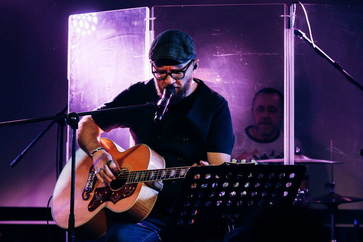 21 февраля группа «Рекорд Оркестр» порадовала владимирских поклонников своим сольным концертом.