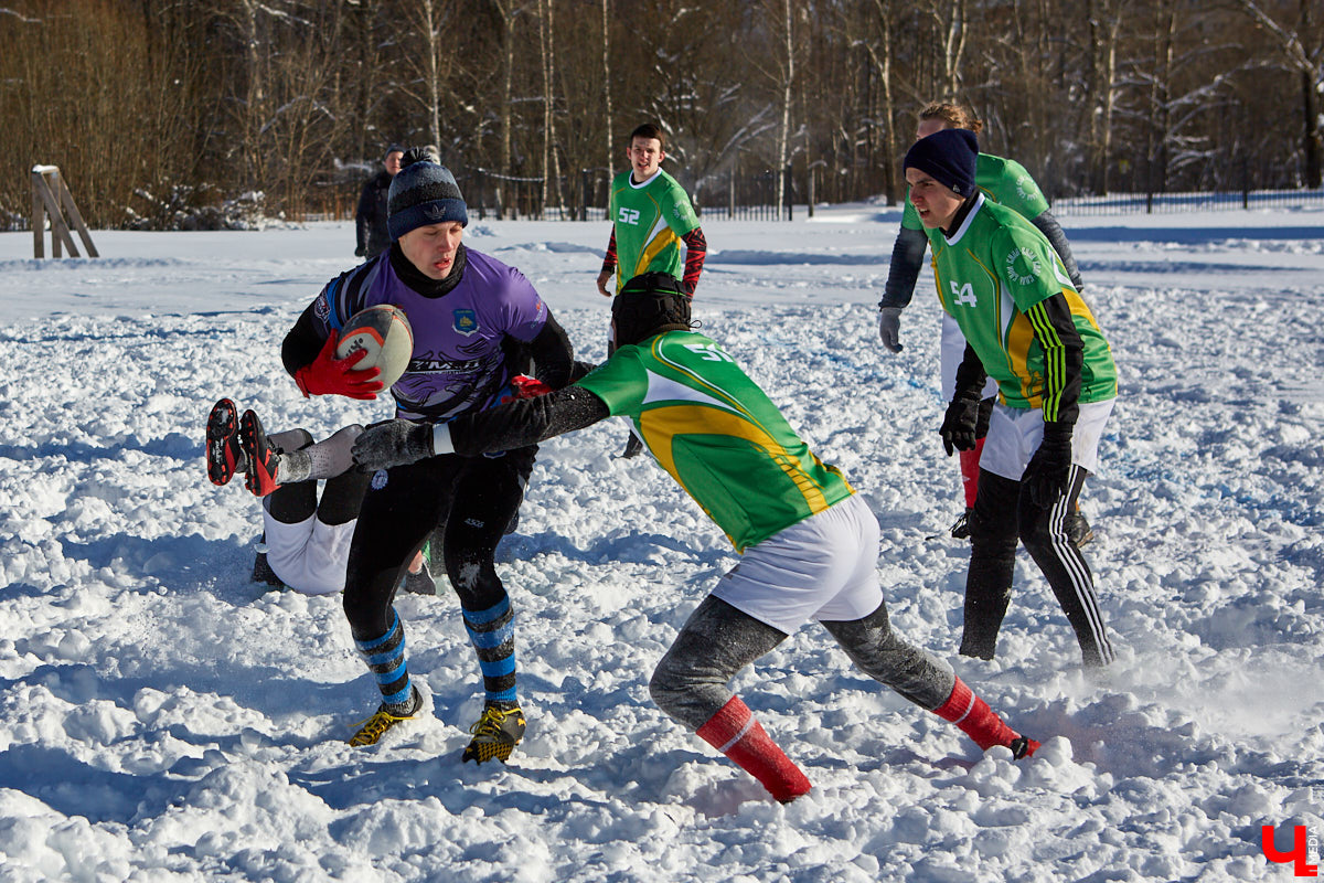 Сотни людей возле Пединститута, тысячи людей в «Дружбе». Поясняем за мужские развлечения в новом спортивном обзоре.
