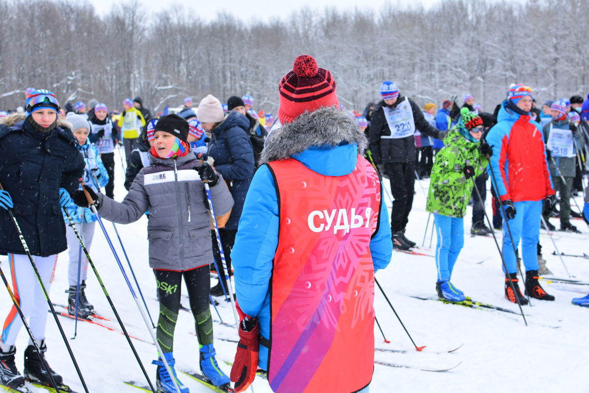 Сотни людей возле Пединститута, тысячи людей в «Дружбе». Поясняем за мужские развлечения в новом спортивном обзоре.
