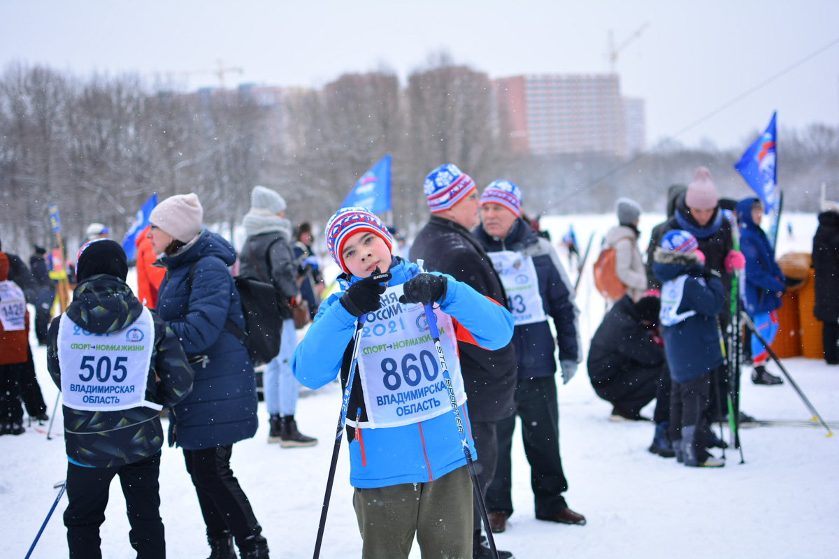Сотни людей возле Пединститута, тысячи людей в «Дружбе». Поясняем за мужские развлечения в новом спортивном обзоре.