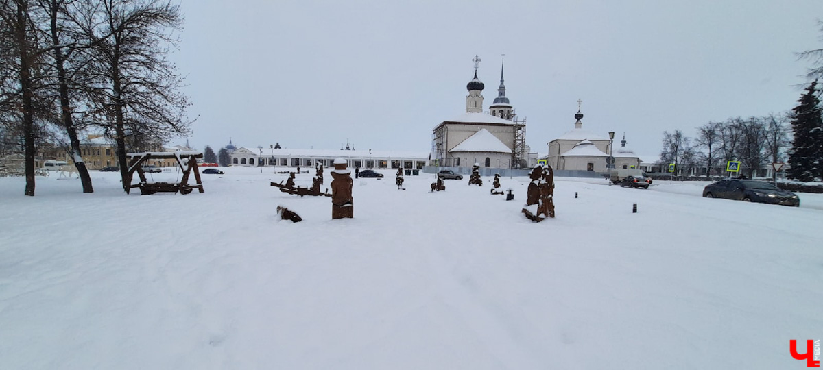 Суздаль - город древних памятников. Но по соседству с ними активно плодятся и множатся современные объекты. Как их расценивать? Спросили об этом у экспертов.