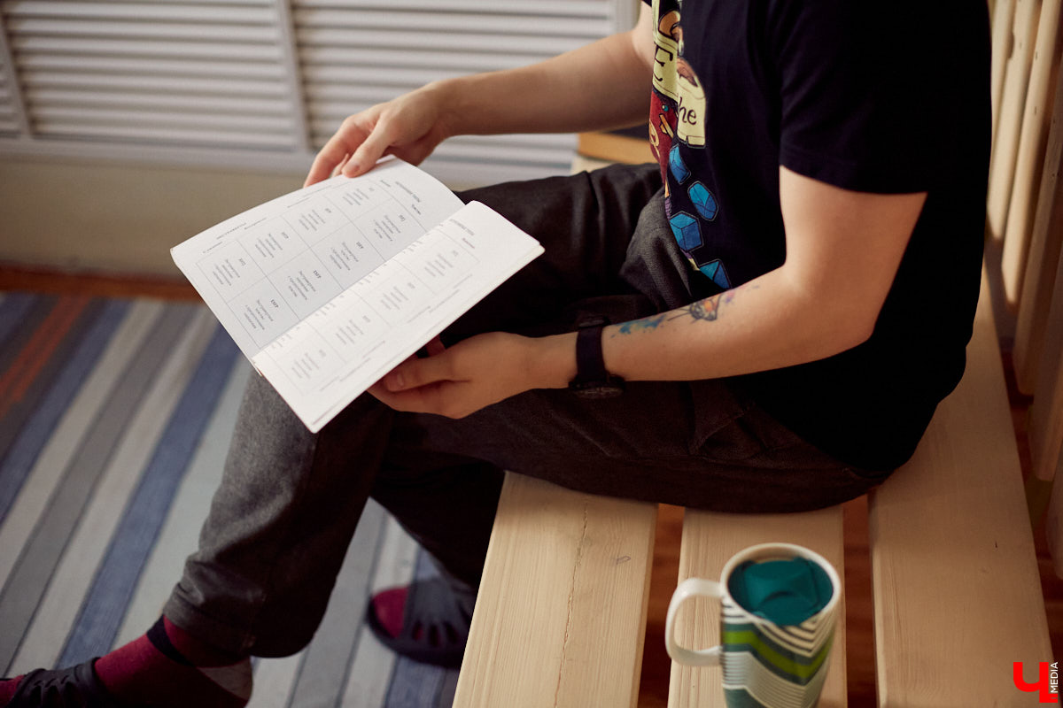 Семен Стенюгин - соционик, увлечен типологией личности уже давно. Проводит тематические вечера. Эксперт рассказал нам, где кончается лженаука и начинается настоящее погружение в знания.