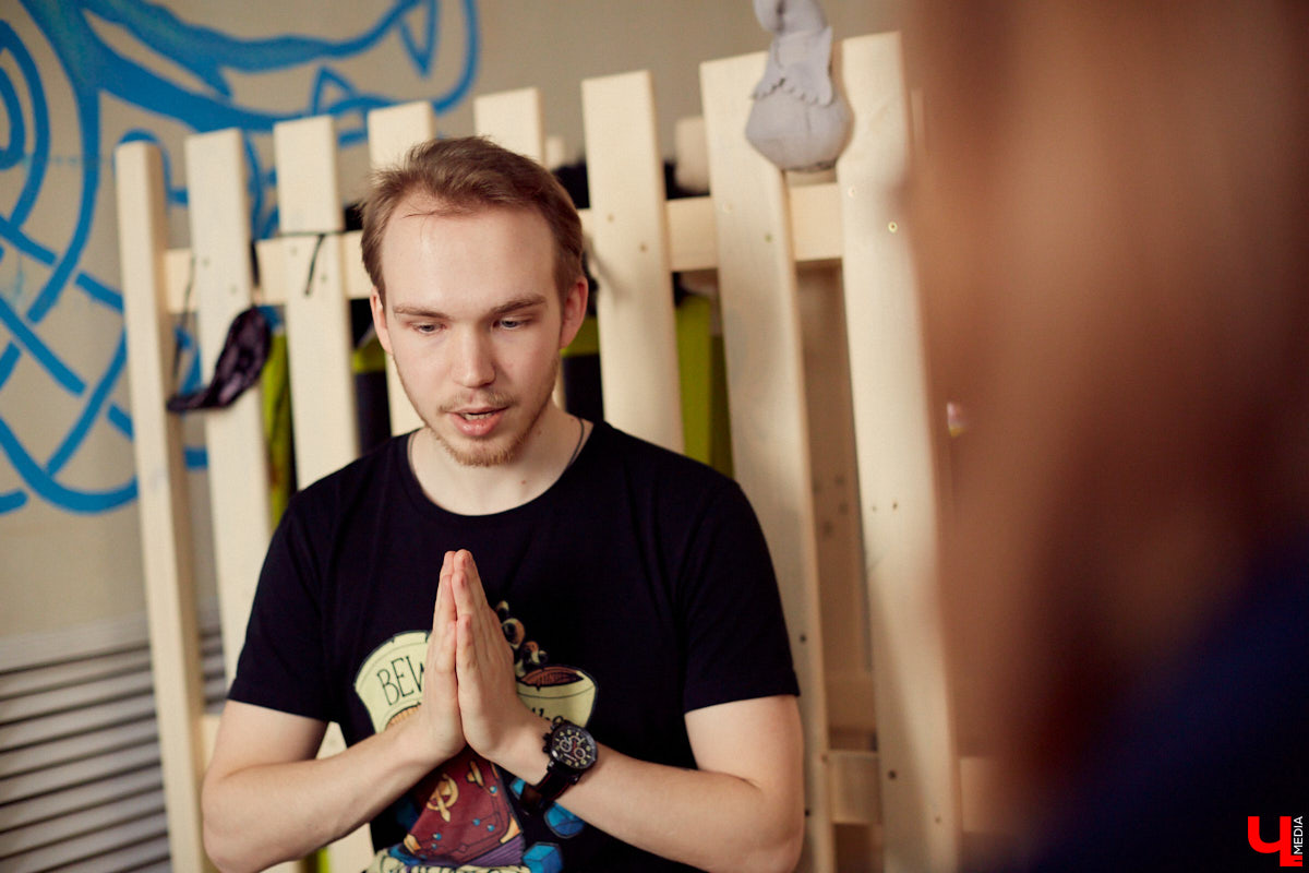 Семен Стенюгин - соционик, увлечен типологией личности уже давно. Проводит тематические вечера. Эксперт рассказал нам, где кончается лженаука и начинается настоящее погружение в знания.