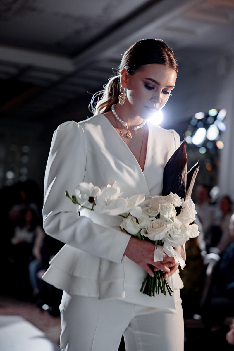 Победили стиль, вкус и эстетика. Так можно сказать о лучшей свадьбе, занявшей первое место ежегодной премии Wedmate Awards 2020.