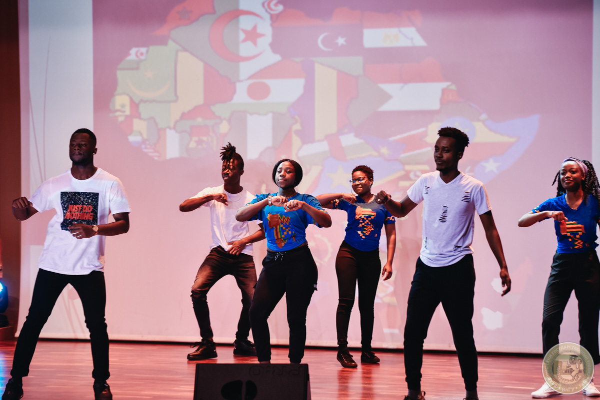 Как студенты могут повлиять на жизнь вуза и сделать что-то полезное для всего города или даже региона? У молодежи есть большой потенциал и верный союзник. О чем речь? И как все это работает?