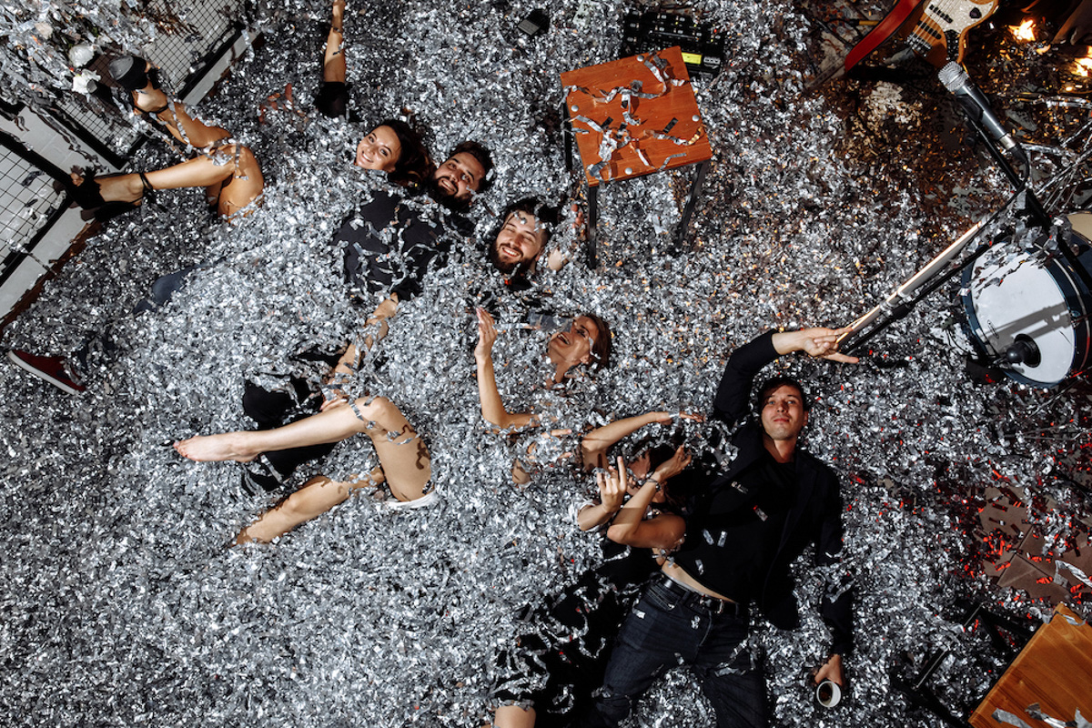 Пришло время поговорить о свадебных трендах наступившего года, чтобы быть во всеоружии при подготовке к долгожданному торжеству.