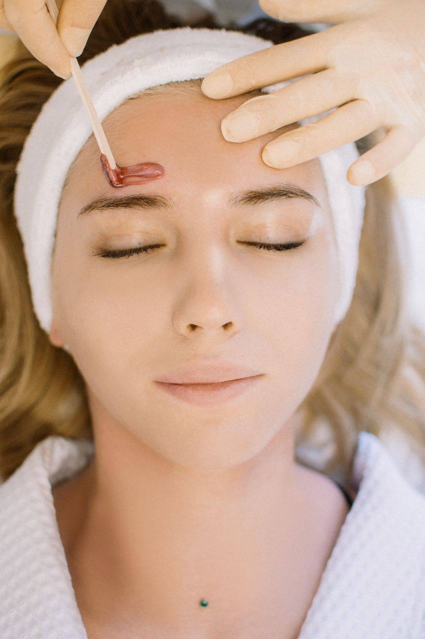 Мы продолжаем рубрику «Неудобные вопросы». На сей раз подготовили для вас интервью с представителем самой гладкой профессии — мастером шугаринга.