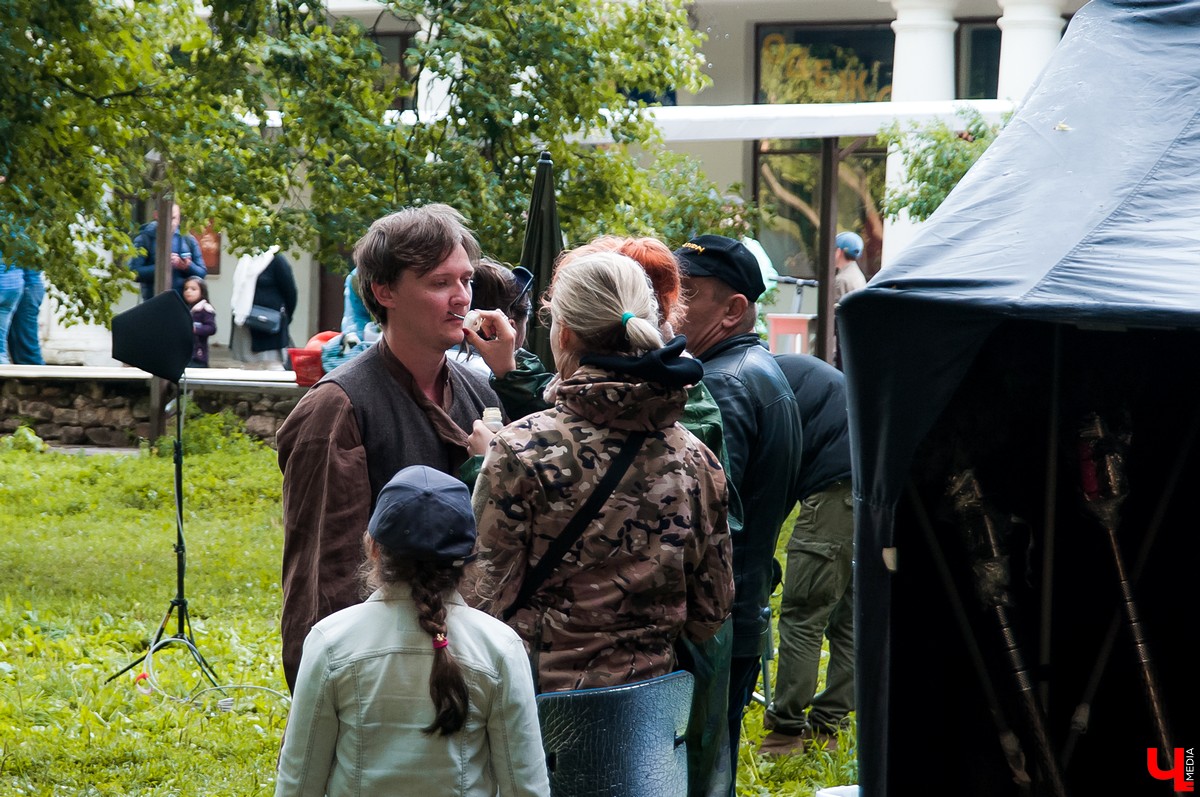 Стали известны даты премьерных показов фильма «Только серьезные отношения» и сериала «Угрюм-река». Эти произведения объединяет то, что часть сцен для них снимали в 33-м регионе.